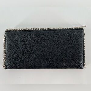 Edgy Black Wallet With Chain‎ Detail